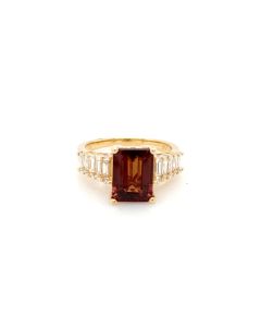 4.18 Cts Color Change Garnet and White Diamond Ring in 14K Yellow Gold