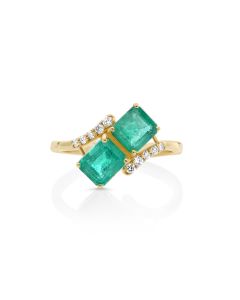 2.09 Cts Emerald and White Diamond Ring in 14K Yellow Gold