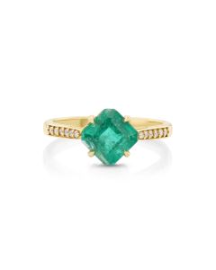 2.01 Cts Emerald and White Diamond Ring in 14K Yellow Gold