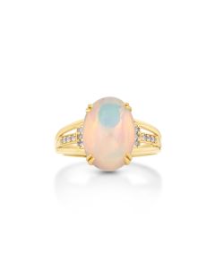 3.53 Cts Opal and White Diamond Ring in 14K Yellow Gold