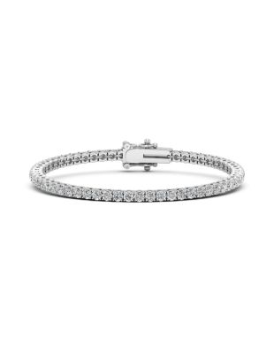 Diamond Halo Stud Aenean Three